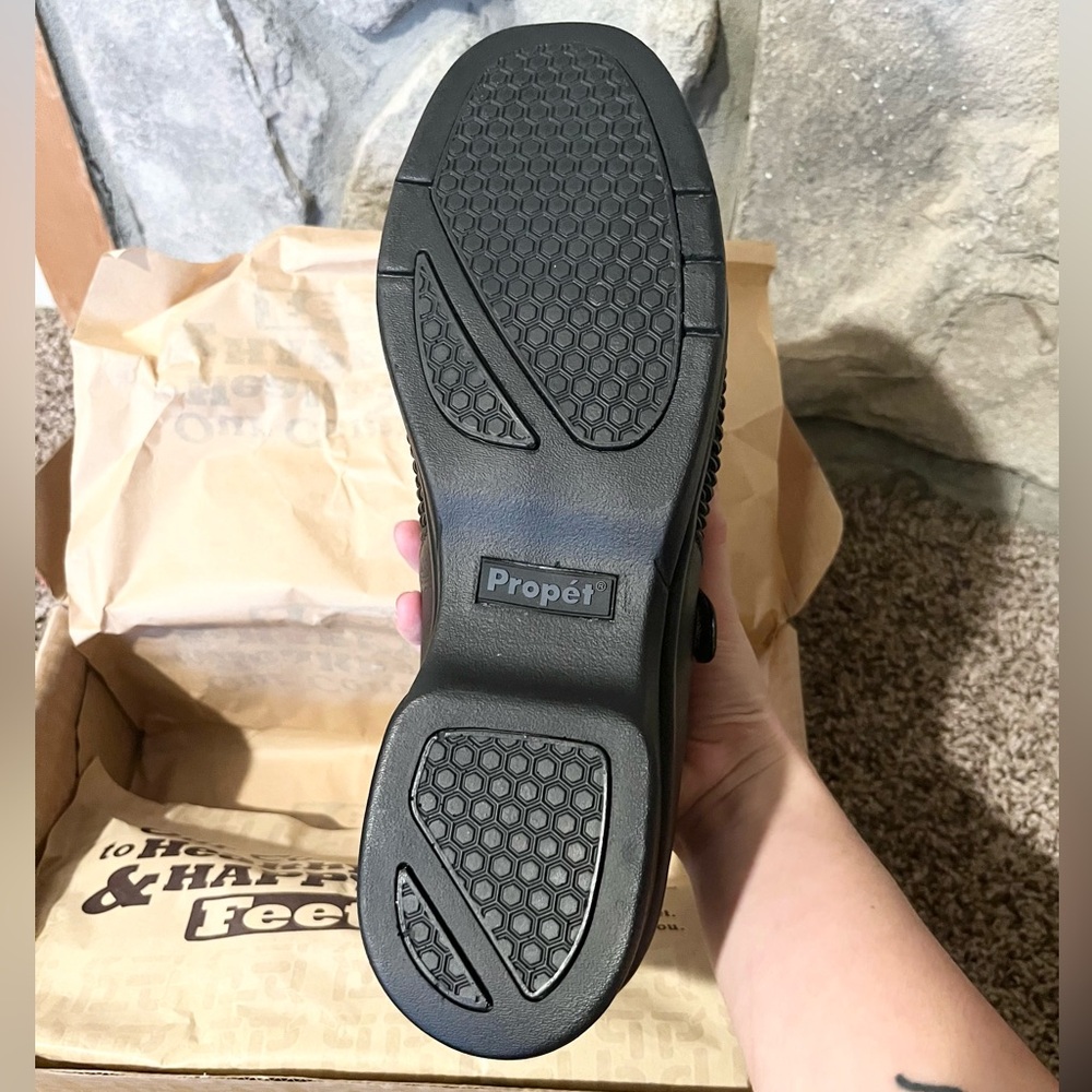 NWT Propét Women’s Erika Mary Jane Flat - Picture 5 of 7
